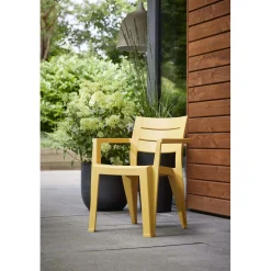 Sedia da giardino senza cuscino con braccioli Julie giallo senape