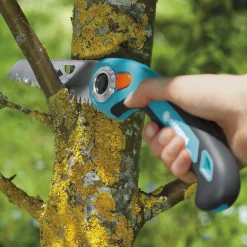 Sega da giardino Gardena richiudibile 135 P