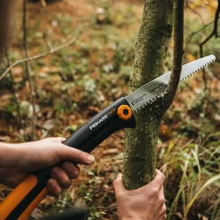 Seghetto da giardino grande XtractTM Fiskars dentatura grossolana