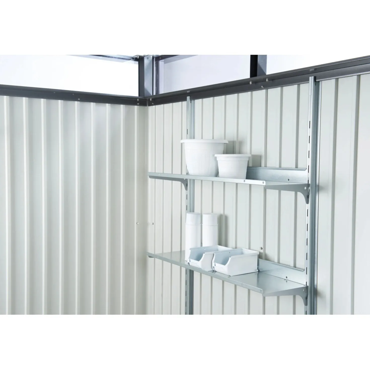 Set di scaffali per casetta da giardino Biohort Europa e AvantGarde zincato