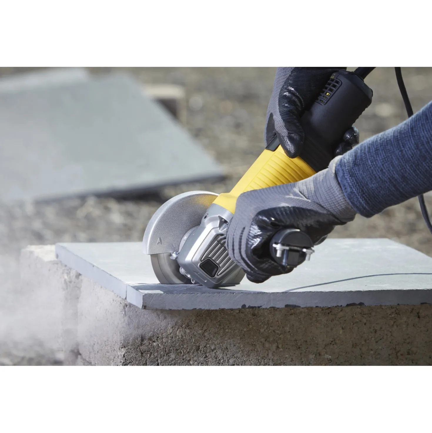 Smerigliatrice angolare Stanley FatMax Ø 115 mm 850 W
