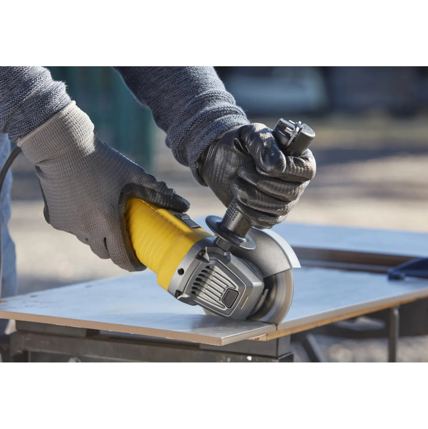 Smerigliatrice angolare Stanley FatMax Ø 115 mm 850 W