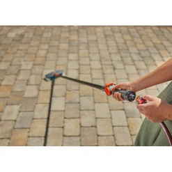 Spazzola con manico Gardena Cleansystem Hard antracite