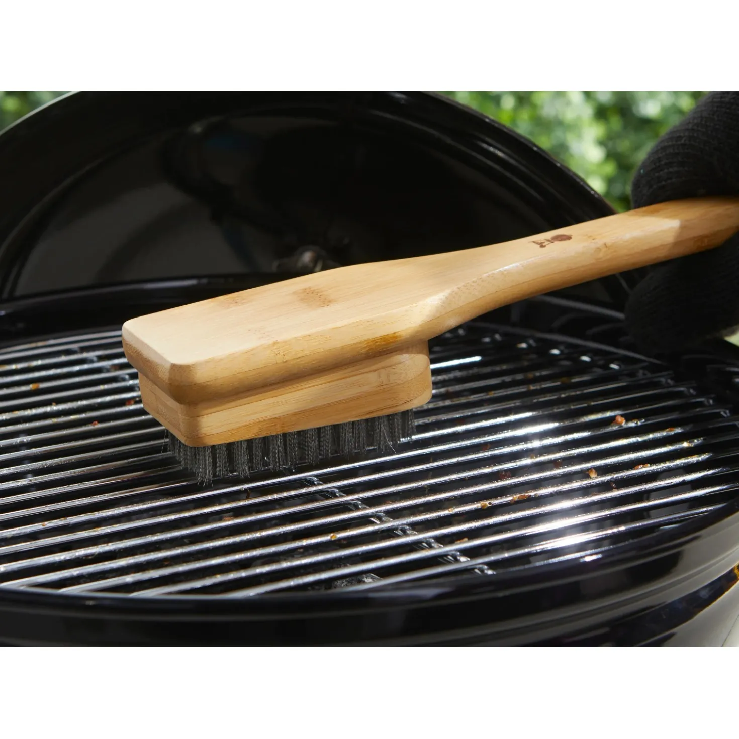 Spazzola per grill Weber manico in legno di bambù 30 cm