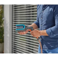 Spazzola per veneziane Gardena Cleansystem con presa acqua grigio-turchese