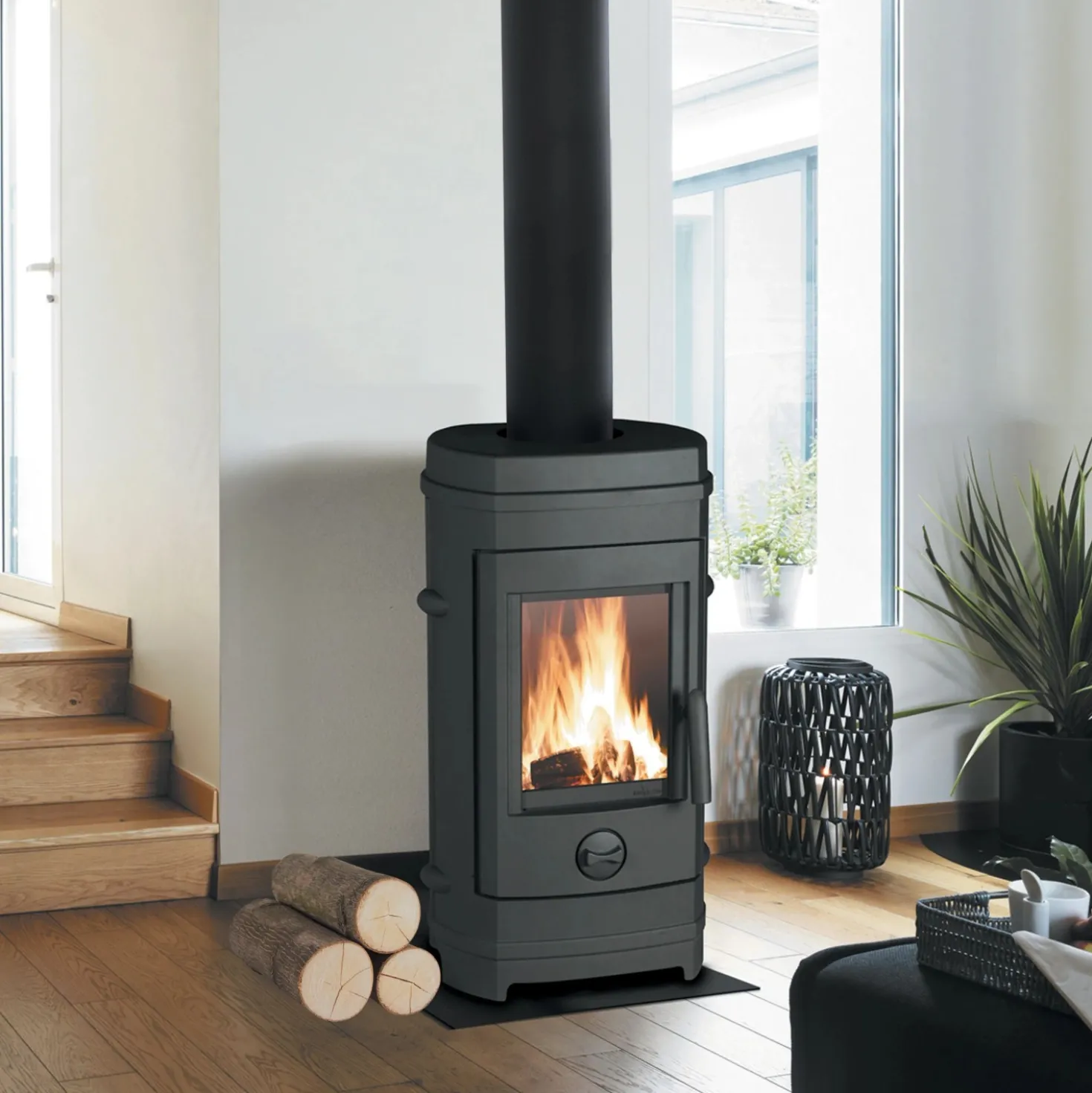 Stufa a legna Invicta Remilly in ghisa 7 kW antracite