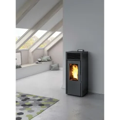 Stufa a pellet ventilata Invicta Nola Plus 9,5 kW nero