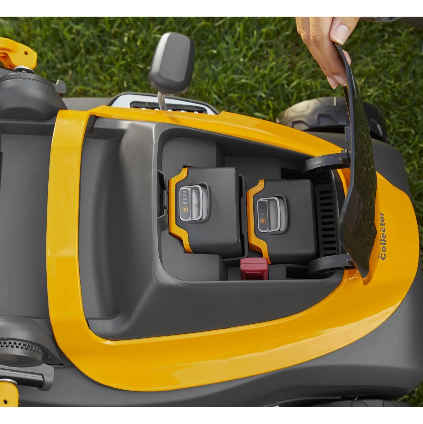 Tagliaerba a batteria Stiga Collector 136e 2x20 V 2 Ah L taglio 34 cm