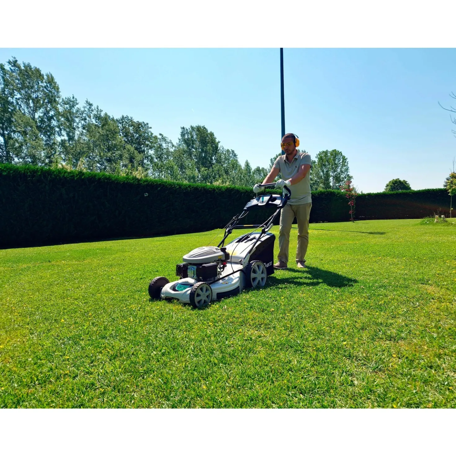 Tagliaerba a scoppio TECKGARD TGR 56 SQE 4in1 da 196 CC L taglio 56 cm