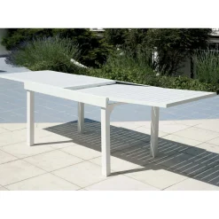 Tavolo allungabile da giardino in alluminio bianco 135/270x90,5 cm