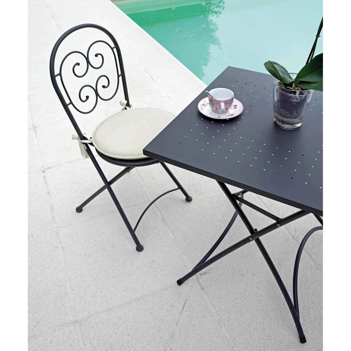 Tavolo pieghevole da giardino in ferro nero 70x70xH74 cm