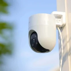 Telecamera Ezviz Smart Home motorizzata Wi-Fi da esterno PT H8C 2K
