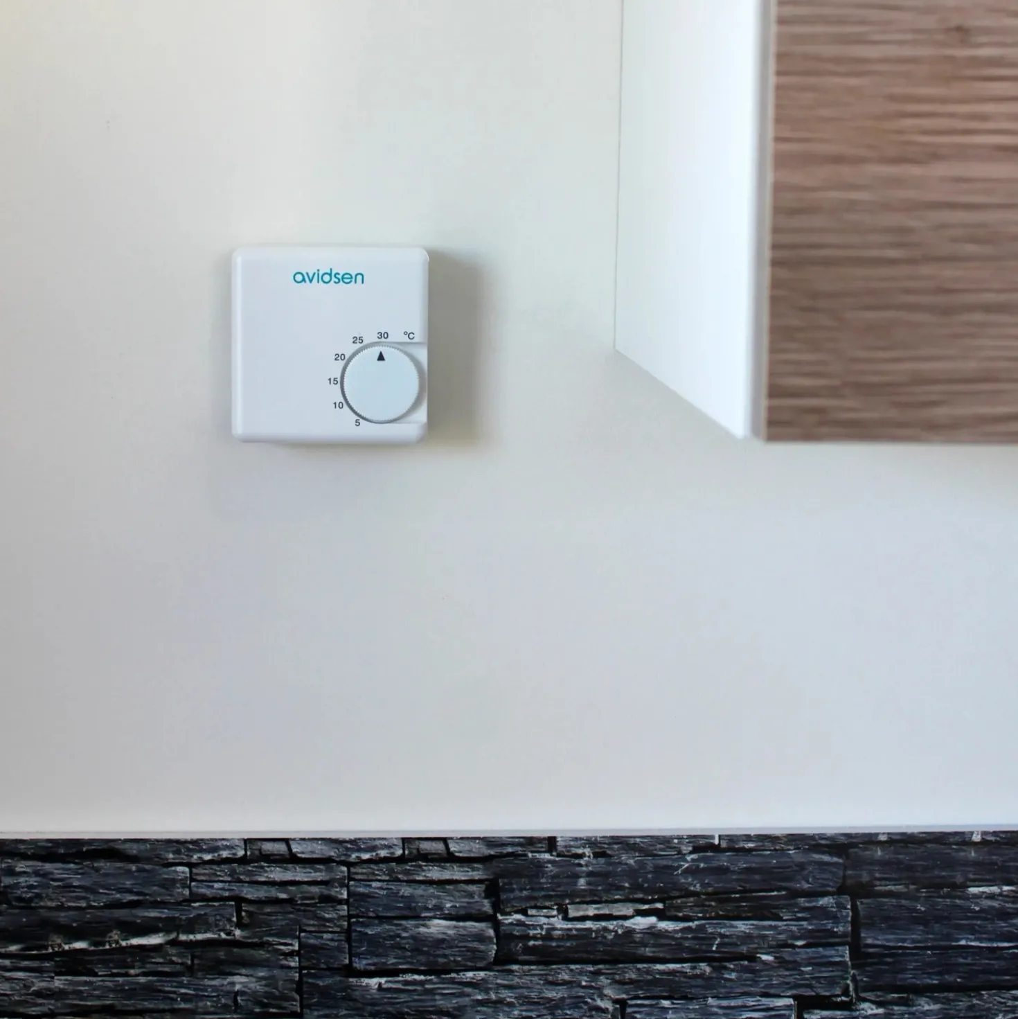 Termostato Smart Home Avidsen 103951 analogico