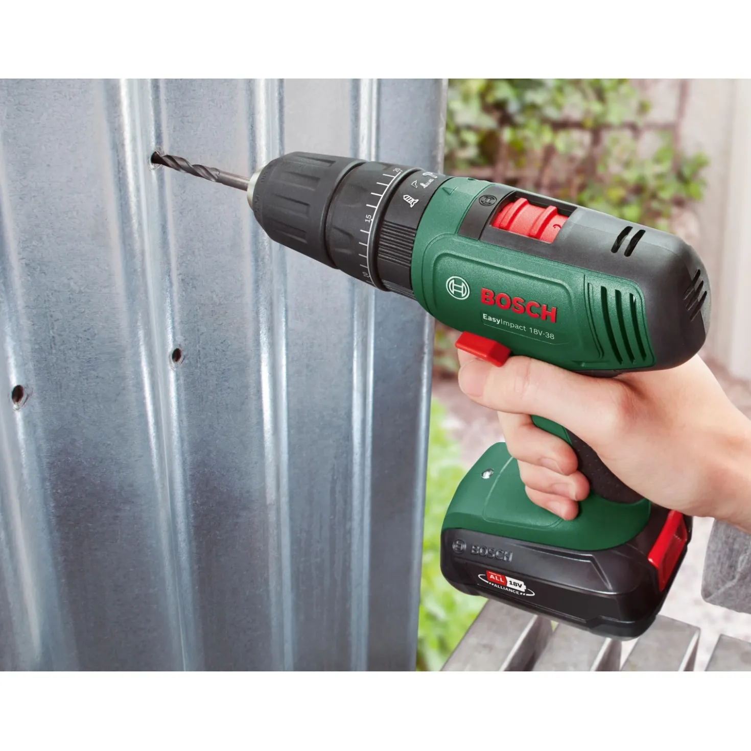 Trapano avvitatore a batteria Bosch EasyImpact 18 V-38 2 Ah
