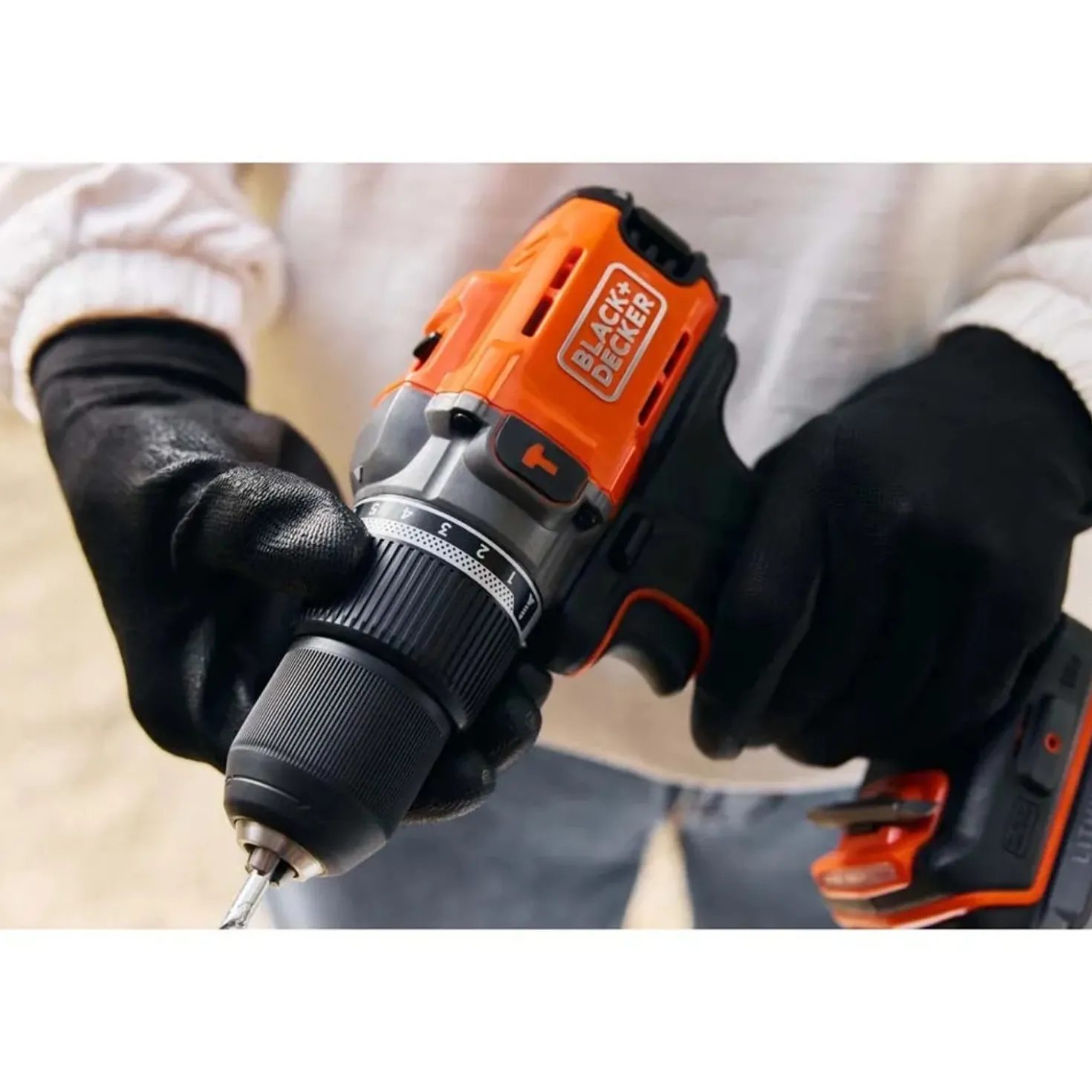Trapano avvitatore a batteria Black+Decker 18 V 2 Ah