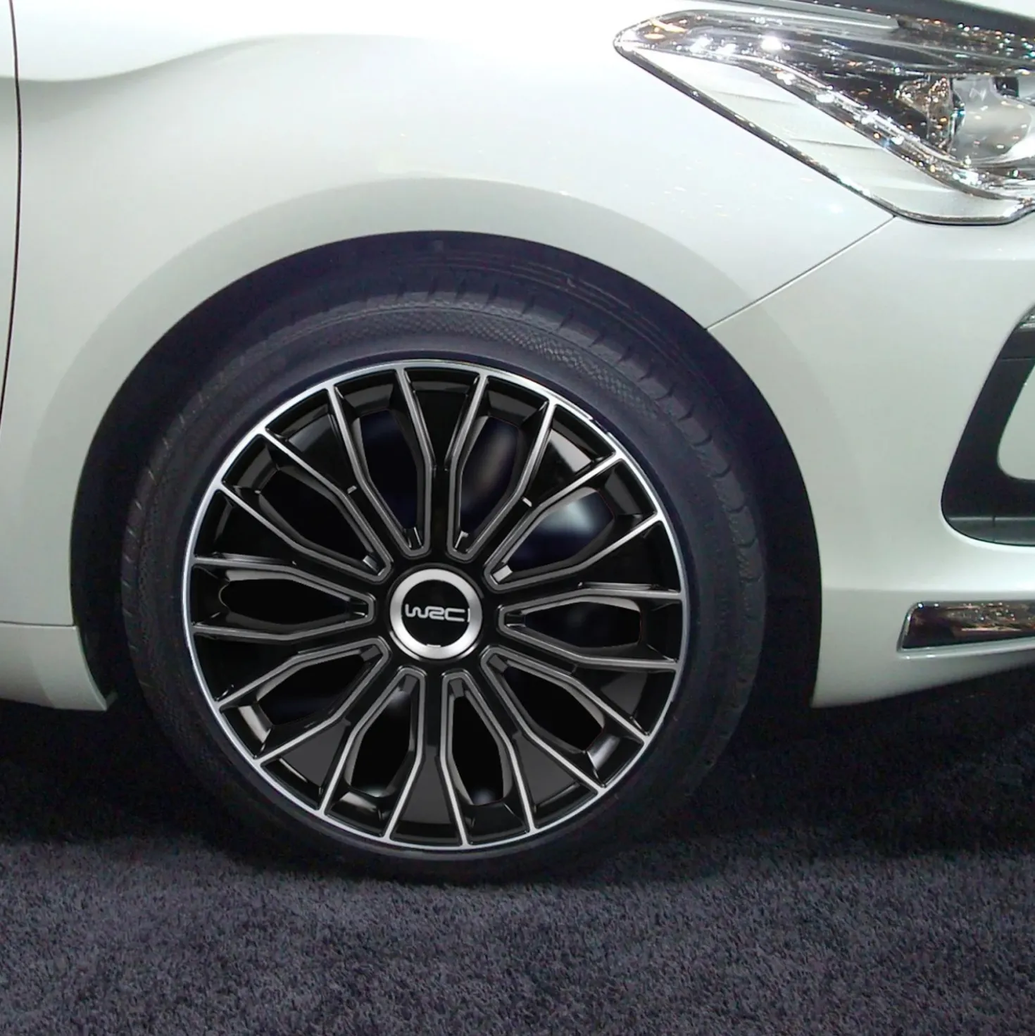 WRC scatola 4 copricerchi 16" bicolore