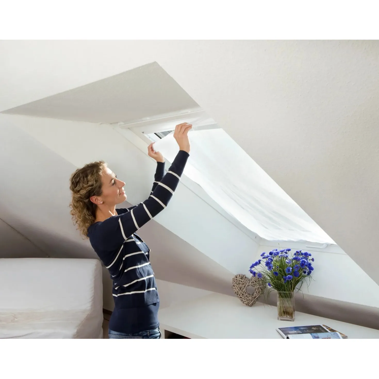 Zanzariera lucernario Tesa Comfort 140x120 cm bianca